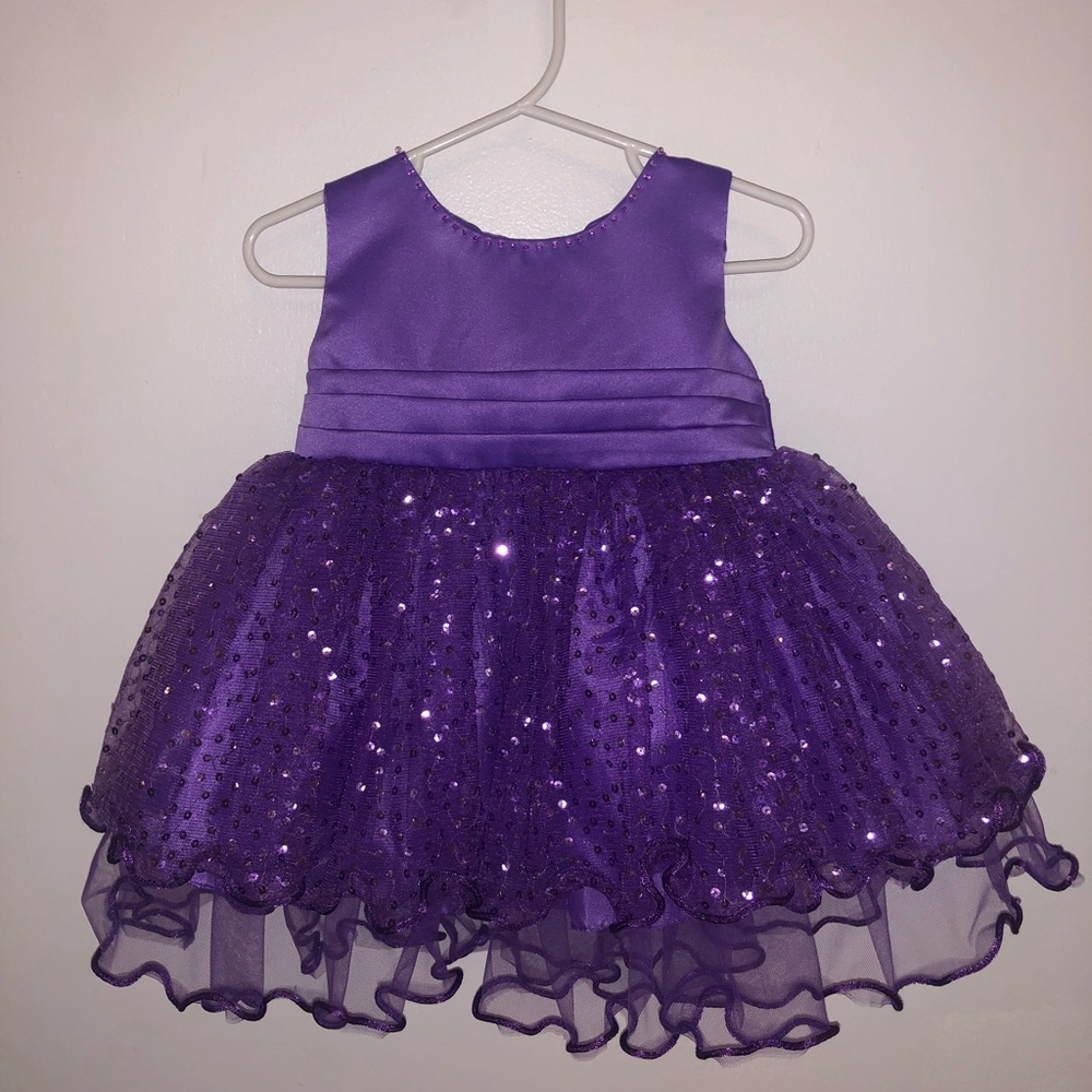 New pageant dress size 6m